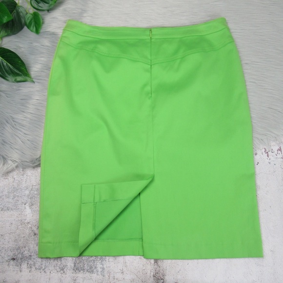 ESCADA Neon Green Straight Pencil Skirt Lac-Up Pockets Women’s Size 40 US M - Picture 9 of 14